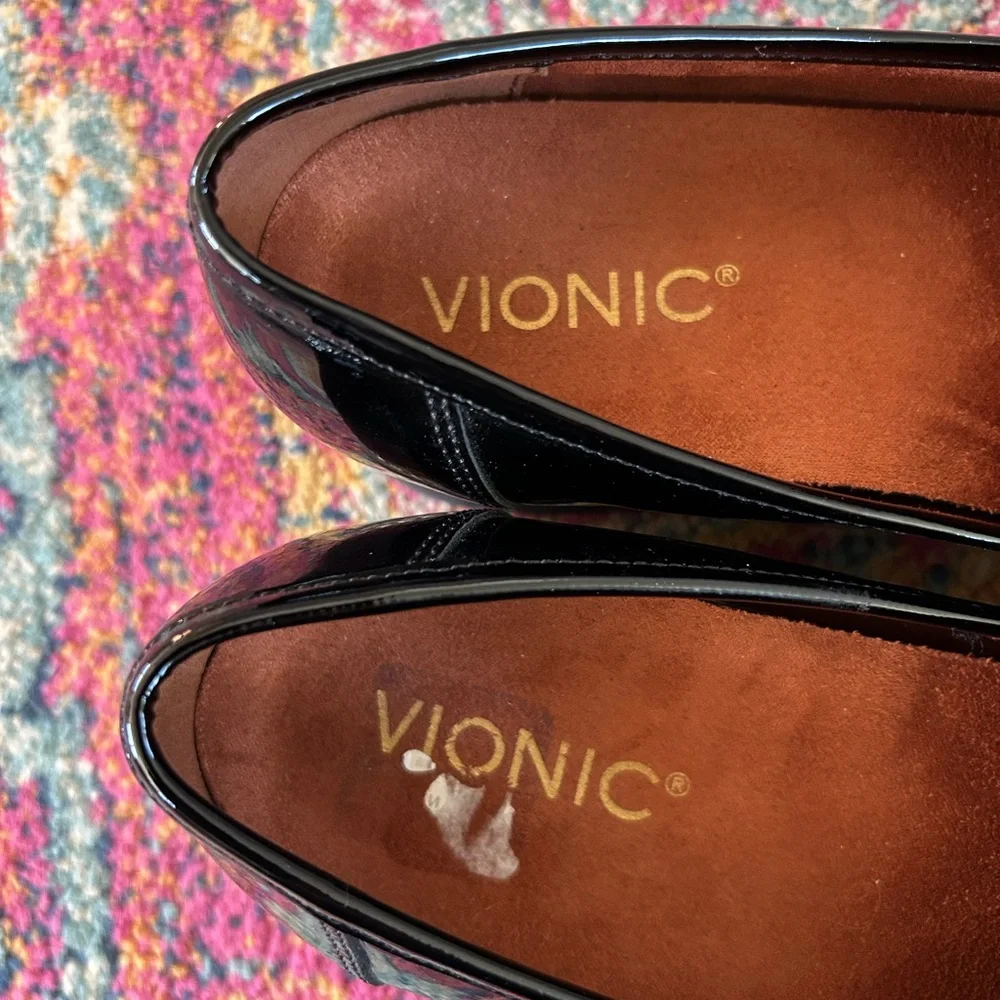 Vionic | Women’s Black Patent Cheryl Lug Sole Platform Penny Loafers, Size 6.5